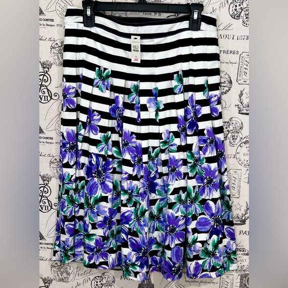 Talbots Floral Striped Women's pleated accordion style Skirt - Picture 4 of 8